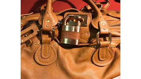vrai faux sac chloé bailey